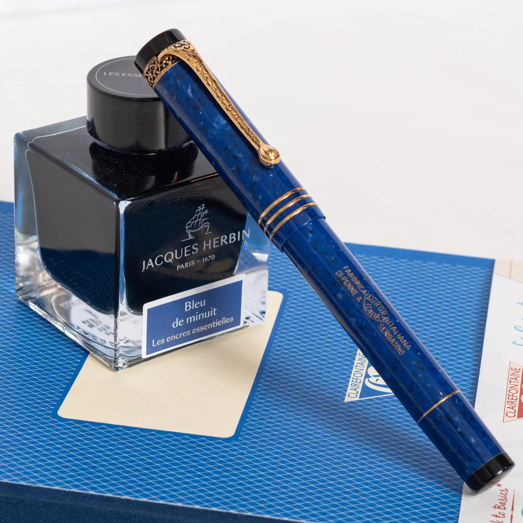 Aurora Internazionale Blue Limited Edition Fountain Pen