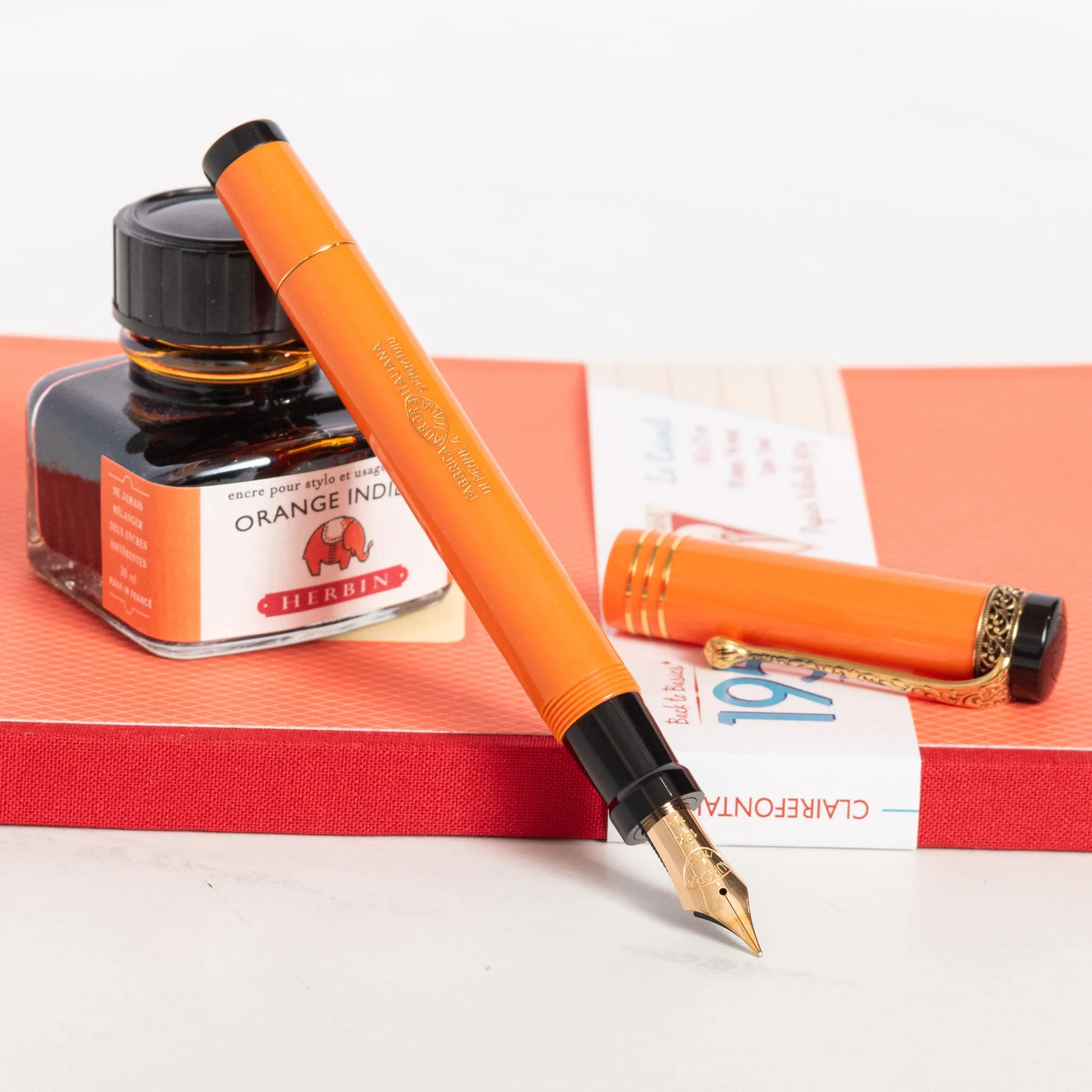 Aurora Internazionale Orange Limited Edition Fountain Pen