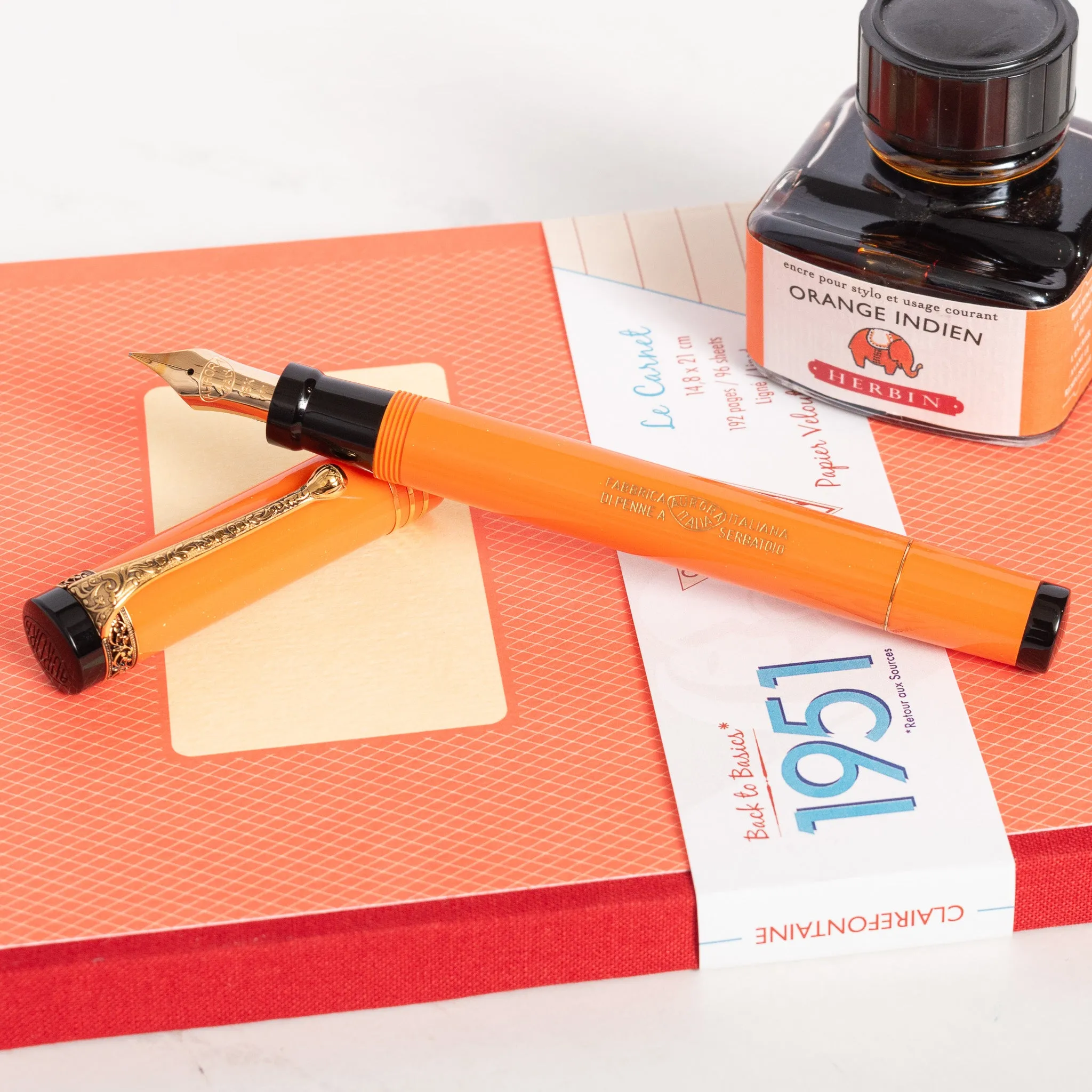 Aurora Internazionale Orange Limited Edition Fountain Pen