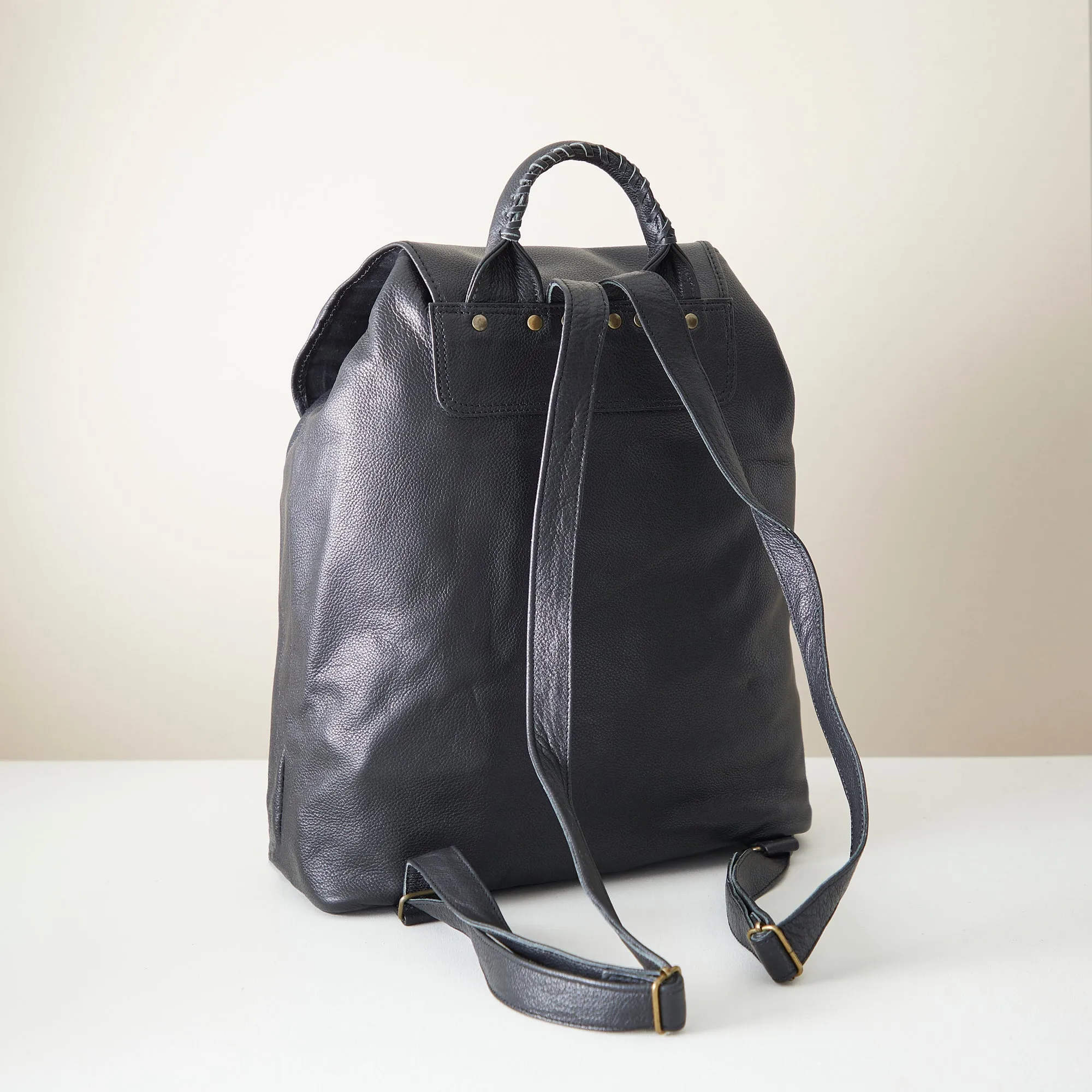 BATA Leather Backpack (WS)