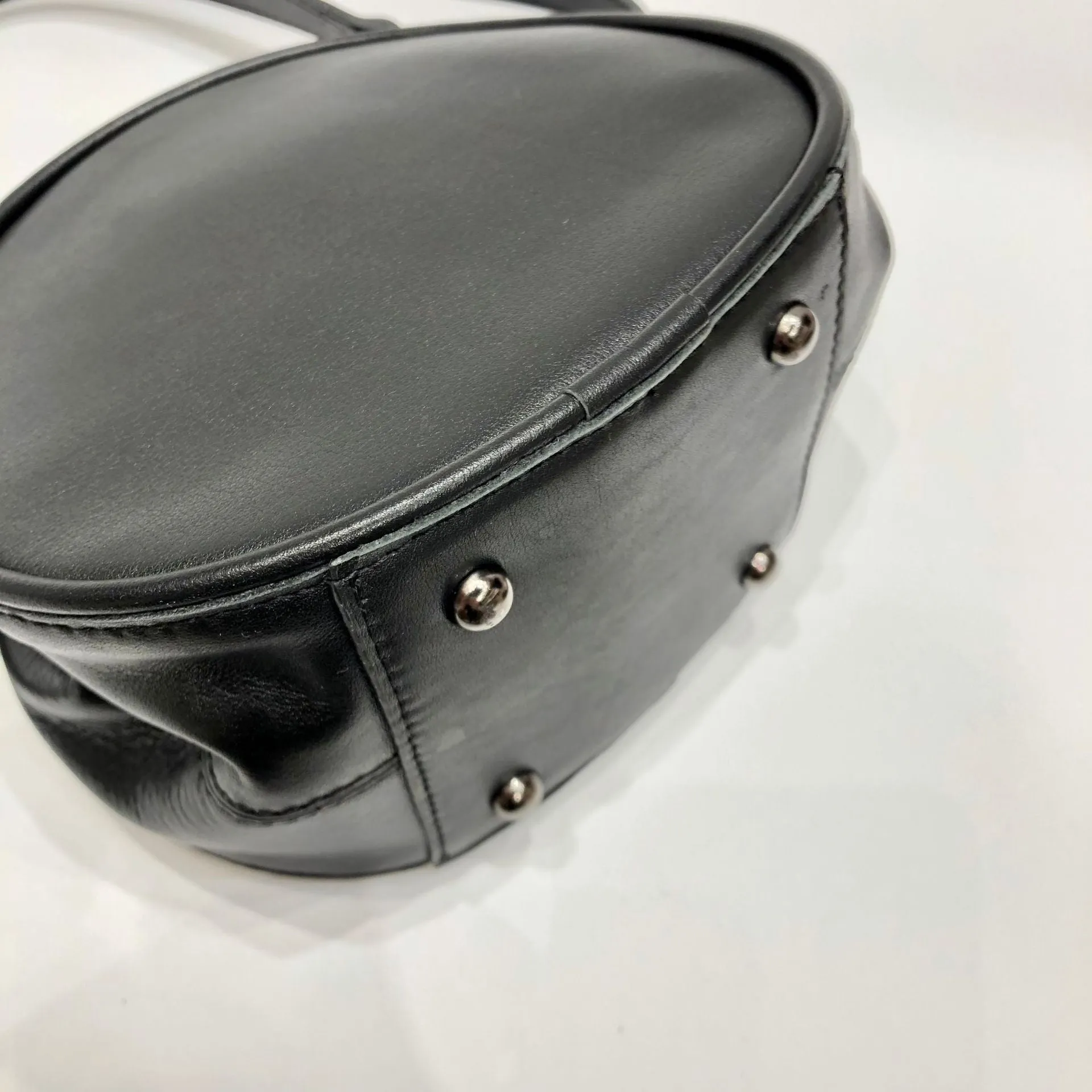 Black Round Leather Bag for Women Leather Petite Round Crossbody Shoulder Bag for Women