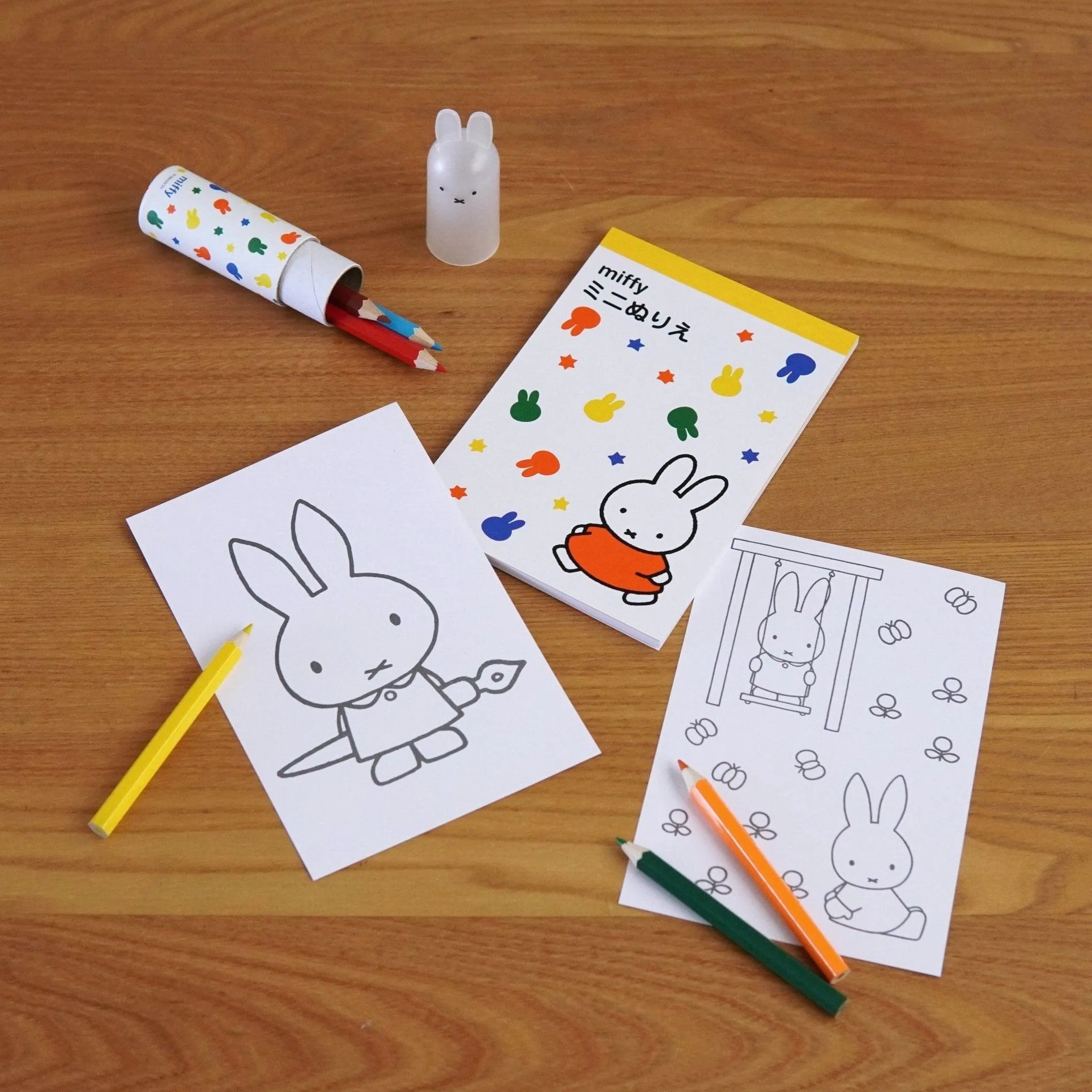 Kutsuwa MF66 A5 A6 Miffy Graffiti Book Six-color Pencil Holder Set Miffy Coil Drawing Book Miffy Around