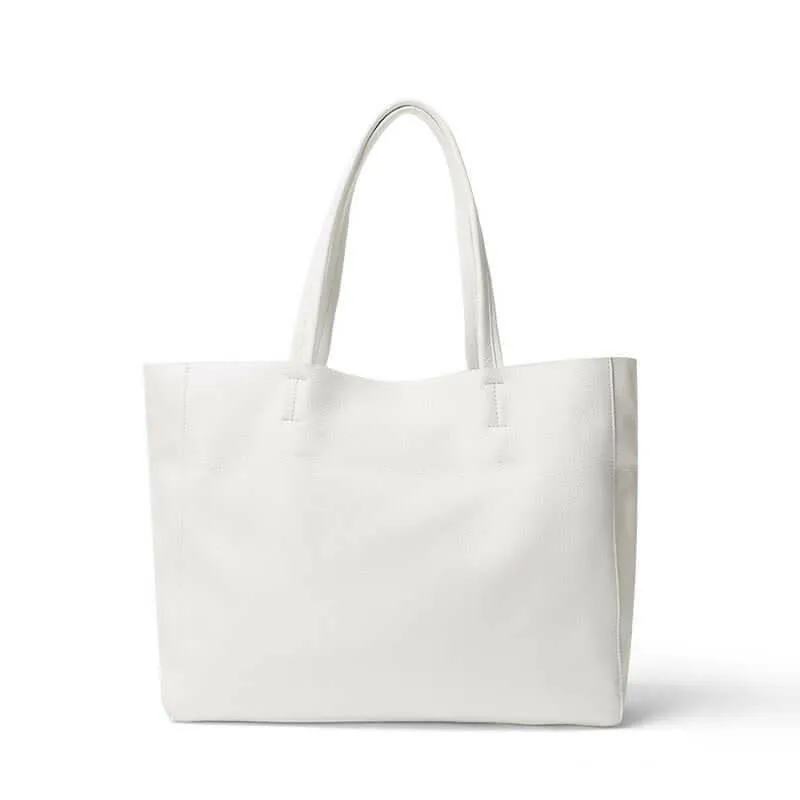 LILY Leather Tote –Sophistication for Work & Travel