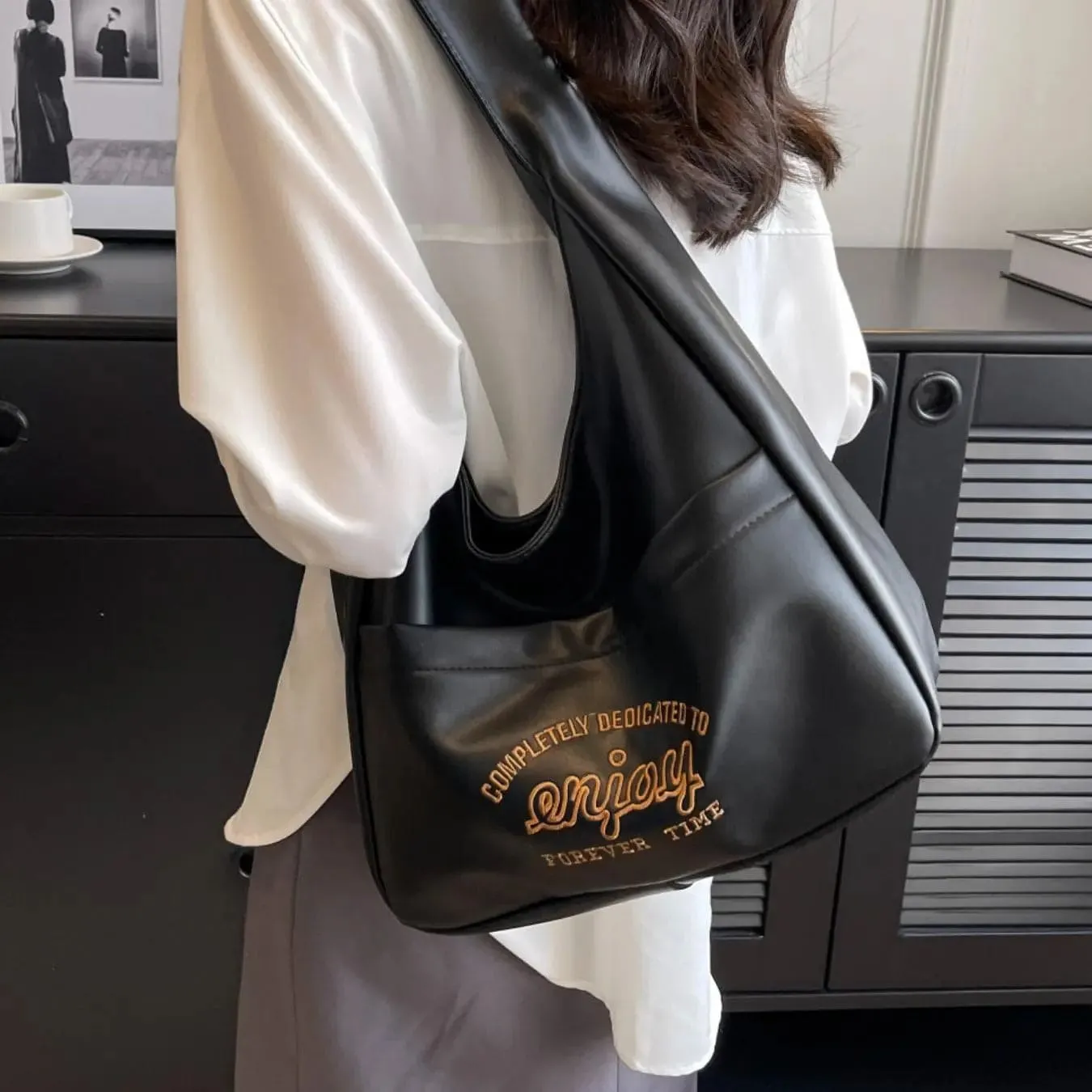 Summer 2024 Trendy Solid Color Large Capacity Tote Bag for Women, Retro Fashion Pu Leather Snap Purse Handbag, Casual Commuting Purse College Students Class Shoulder Bag, Matching Underarm Bag Spring