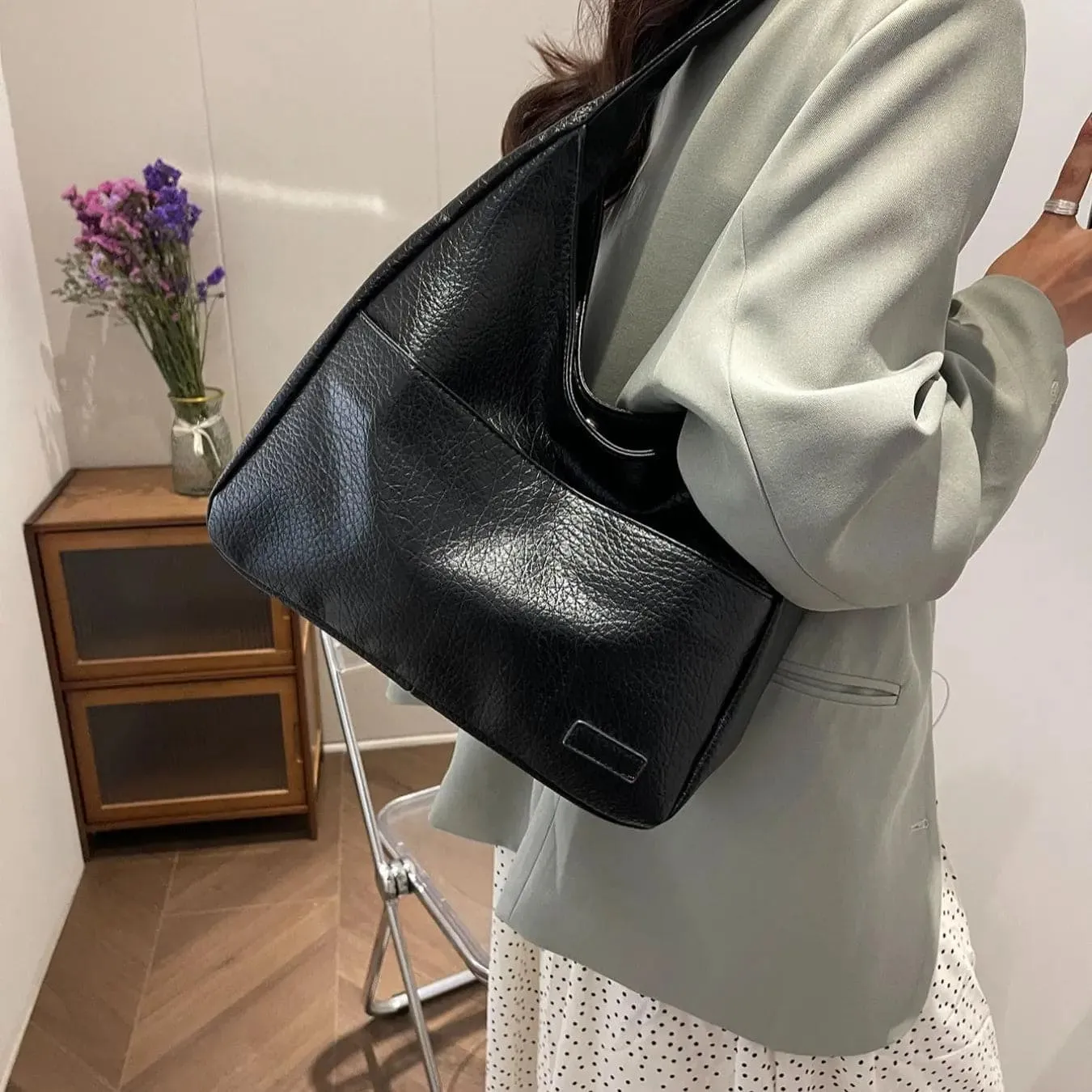 Summer 2024 Trendy Solid Color Large Capacity Tote Bag for Women, Retro Fashion Pu Leather Snap Purse Handbag, Casual Commuting Purse College Students Class Shoulder Bag, Matching Underarm Bag Spring